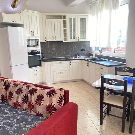 Tirana Apartment White Dış mekan fotoğraf